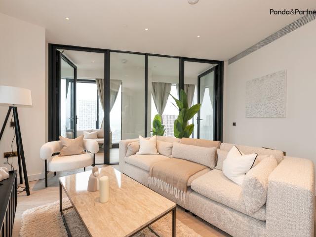 Apartment for rent in Nine Elms, Greater London