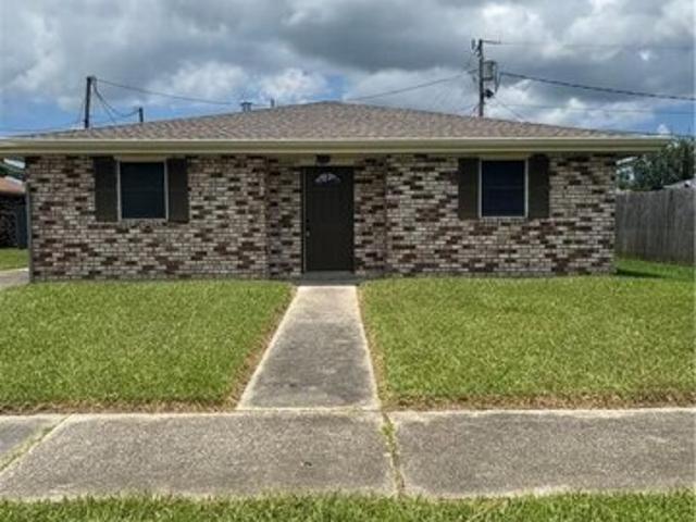 House for sale in Violet