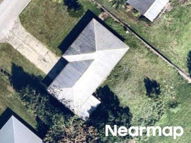 House for sale in Moore Haven, Florida