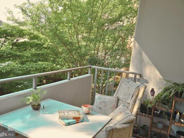 Condo for sale in Bethesda, Maryland
