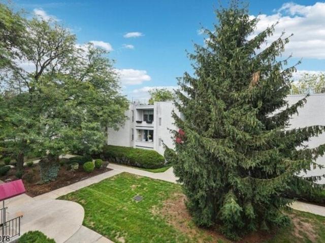 Condo for sale in Nutley, New Jersey