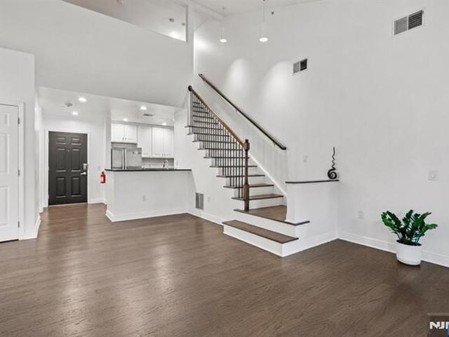 Condo for sale in Hudson, New Jersey