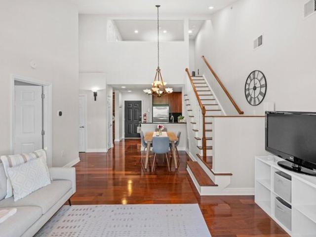 Condo for sale in North Bergen, New Jersey