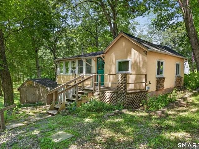 House for sale in Clinton, Connecticut