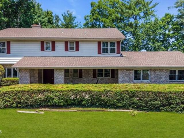 House for sale in Monmouth, New Jersey