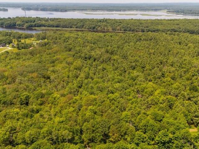 Land for sale in Woolwich, Maine