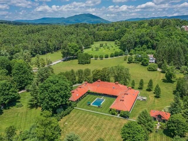 House for sale in Manchester