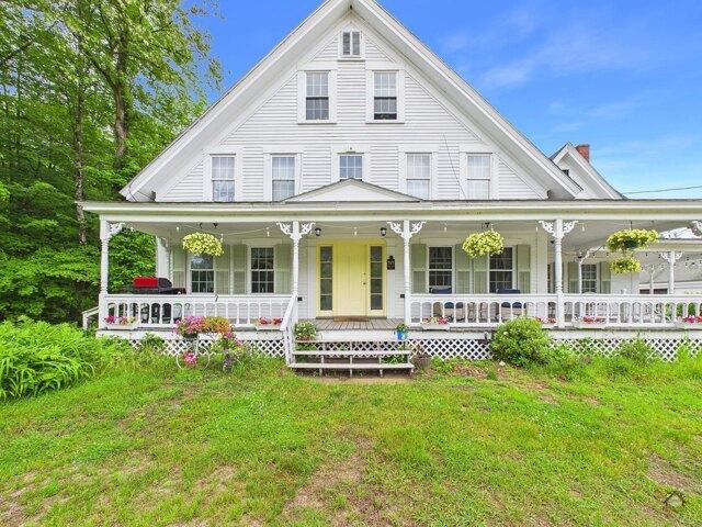 House for sale in Mexico, Maine