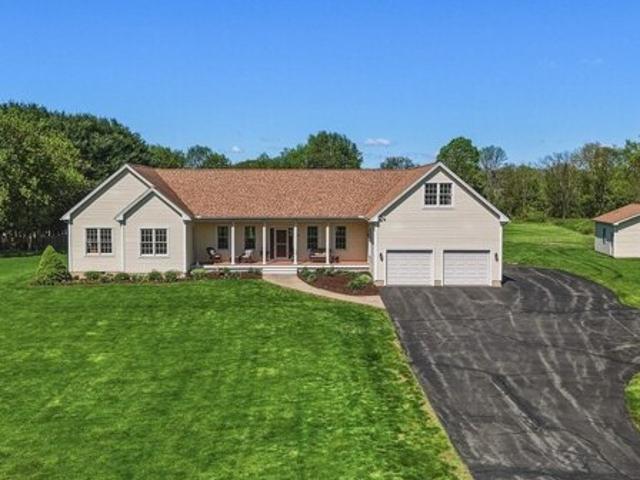 House for sale in Sunderland, Massachusetts