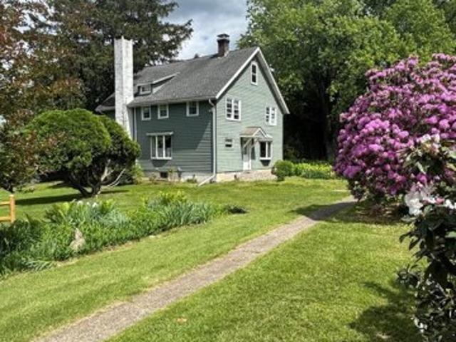House for sale in Upper Black Eddy