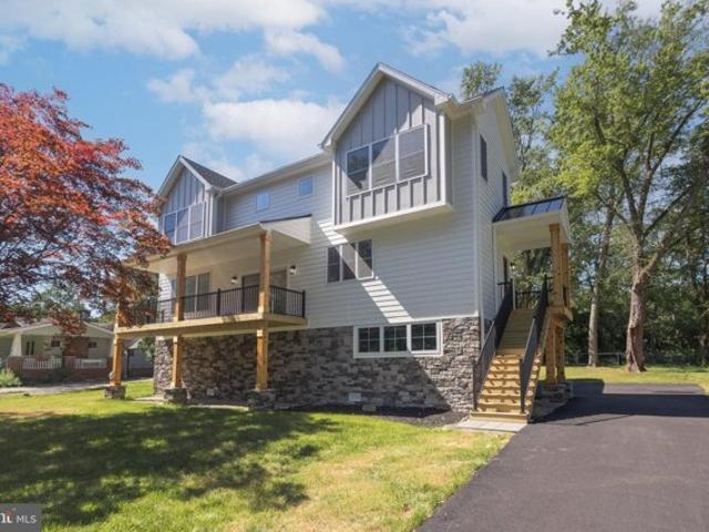 House for sale in Upper Black Eddy