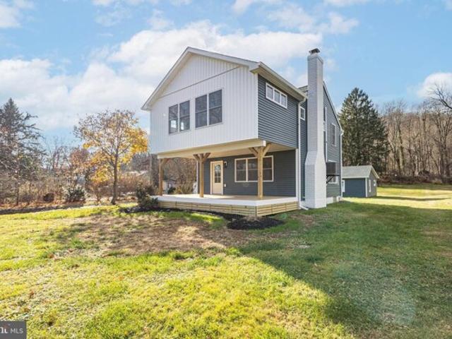 House for sale in Upper Black Eddy