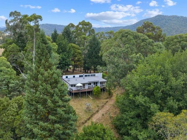 House for sale in Merrijig, Victoria