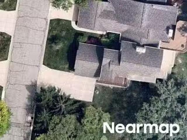 House for sale in Farmington