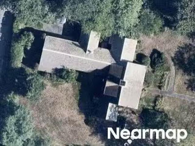 House for sale in Barnstable