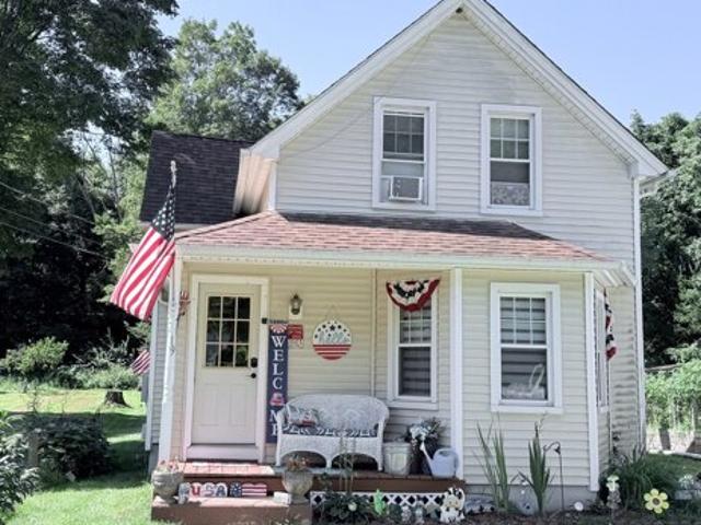 House for sale in Central Village Historic District, Plainfield