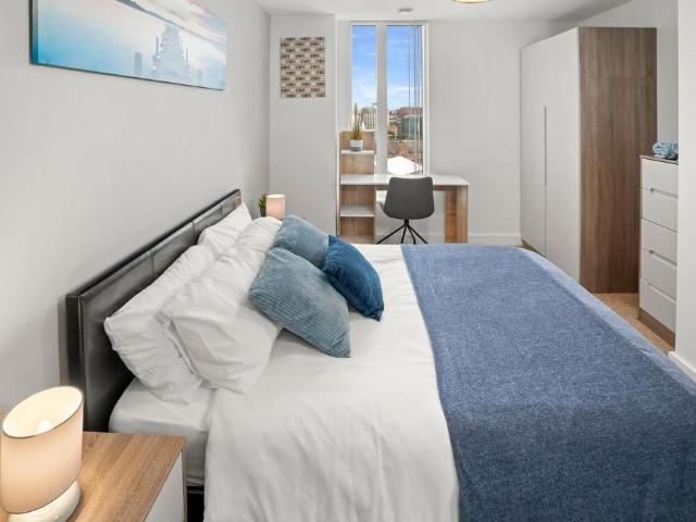 Apartment for rent in First Street, Manchester