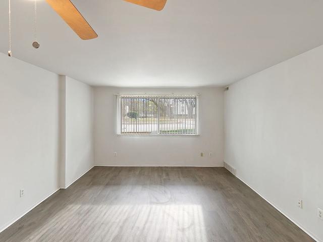 Apartment for rent in Commerce Township, Michigan