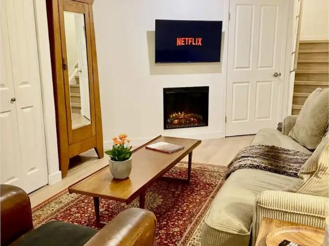 Apartment for rent in Wedgewood, Alberta