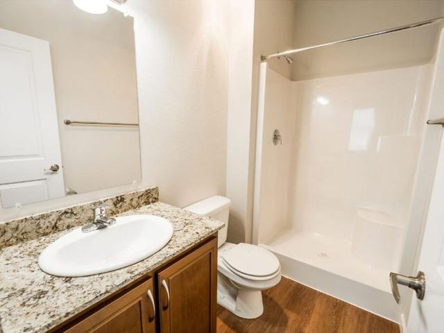 Apartment for rent in Salem