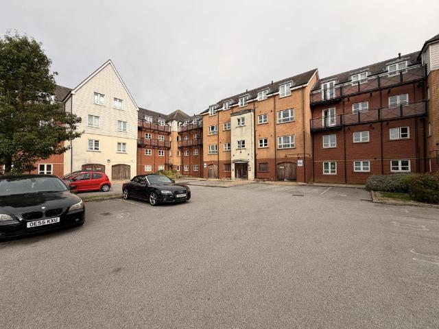 Apartment for rent in Far Cotton and Delapre, Far Cotton