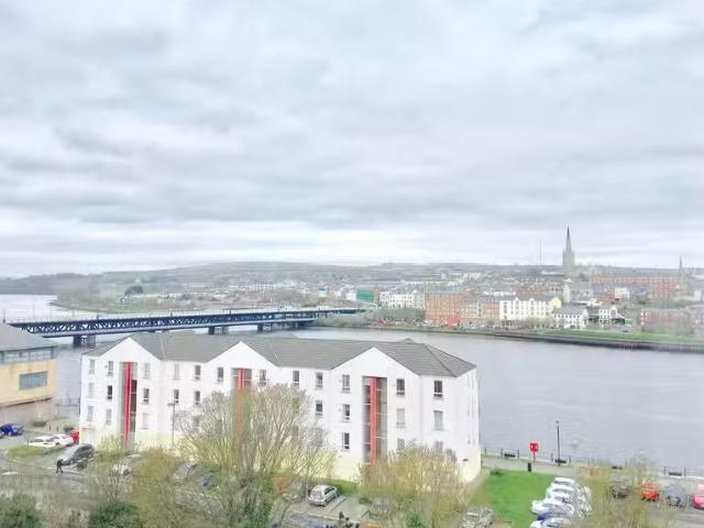 House for sale in Derry