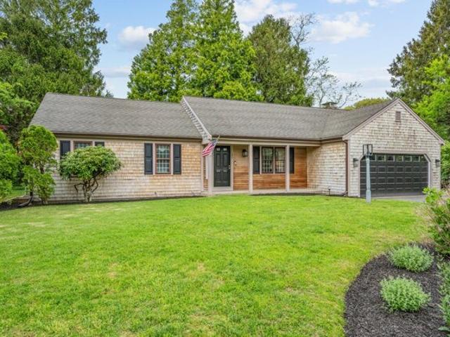 House for sale in Centerville, Centerville