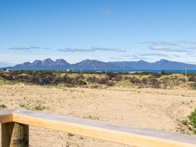 Land for sale in Dolphin Sands, Tasmania