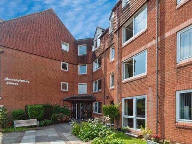 House for sale in Barton Stacey, Hampshire