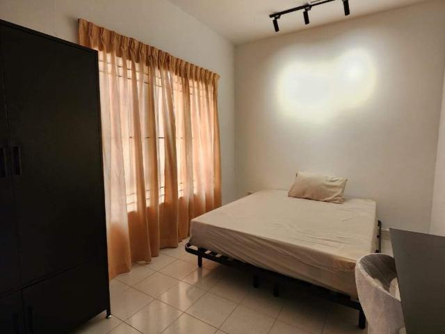 Room for rent in Wellesley, Penang