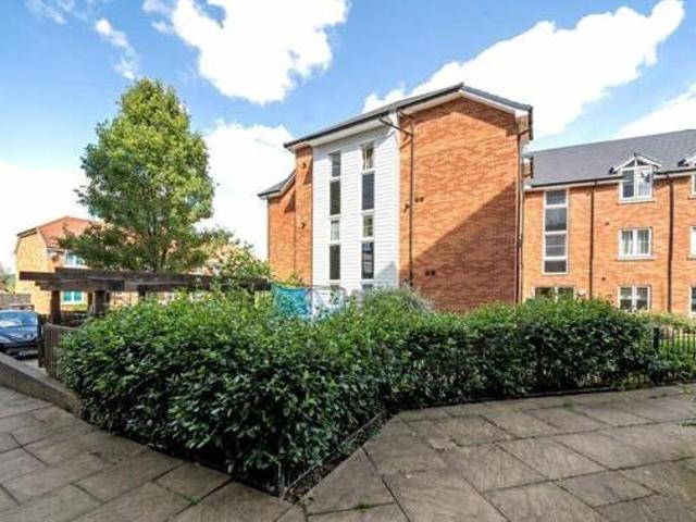 House for sale in Shefford Hardwick, Shefford