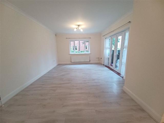 Apartment for rent in Caldecott, Dromore