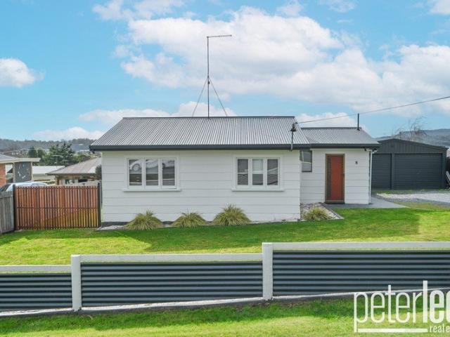House for sale in Beauty Point, Tasmania