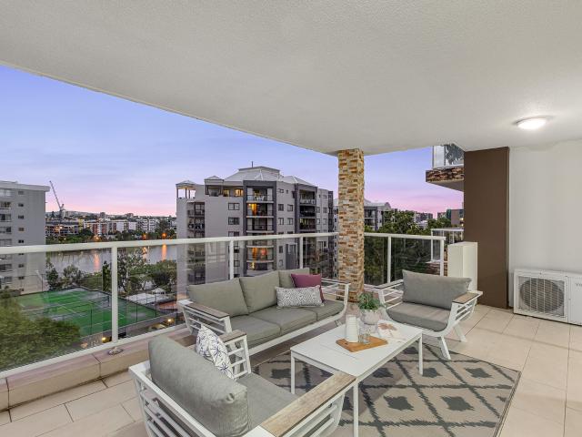 Apartment for rent in Toombul, Queensland