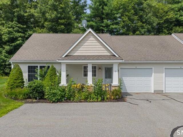 Condo for sale in Brooklyn, Connecticut