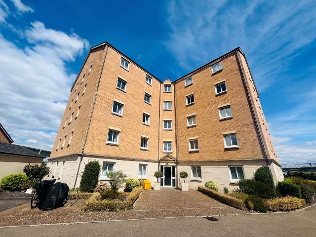 Apartment for rent in Penarth, Wales