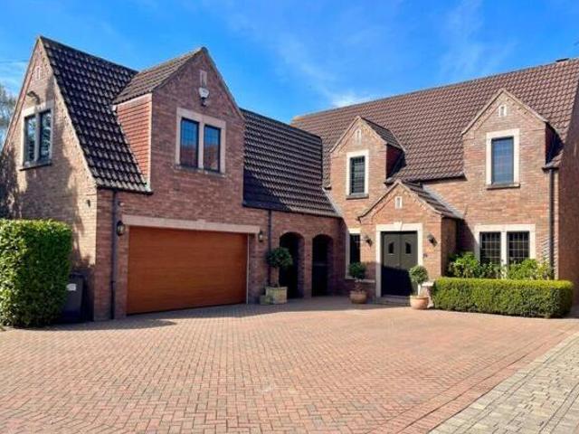 House for sale in City of London, Greater London