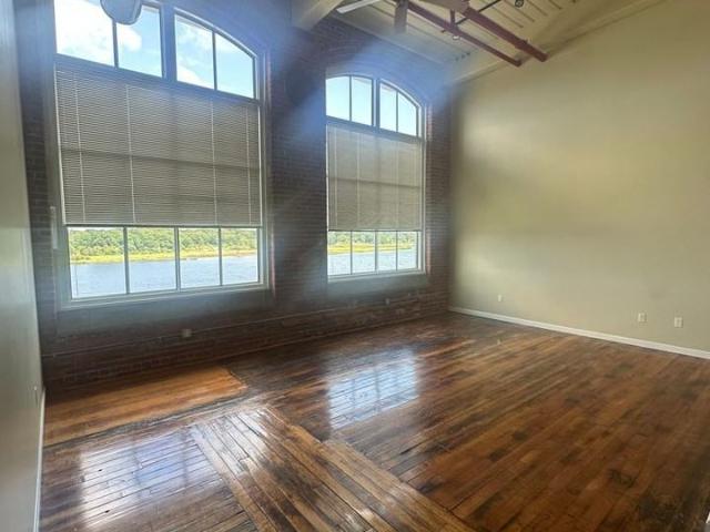 Apartment for rent in Bristol, Massachusetts