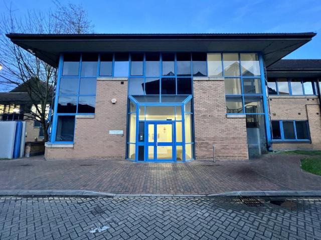 Apartment for rent in London Borough of Hounslow, Greater London