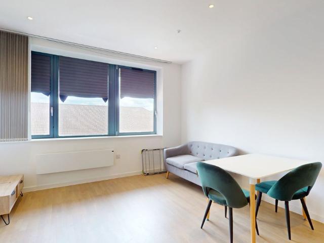Apartment for rent in London Borough of Hounslow, Greater London