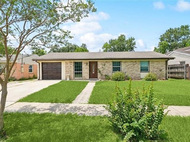 House for sale in Violet
