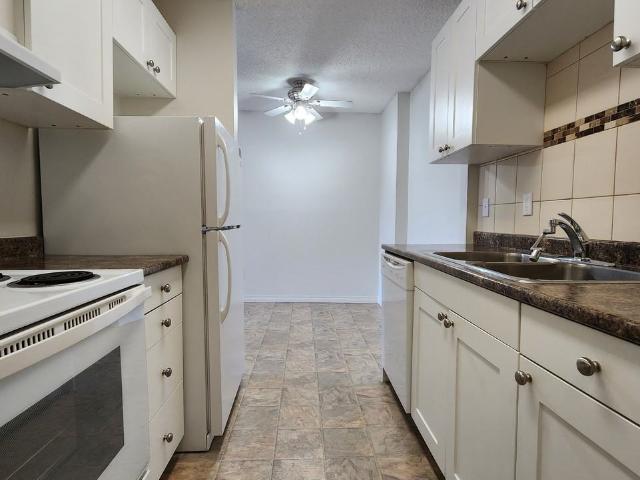 Apartment for rent in Wedgewood, Alberta