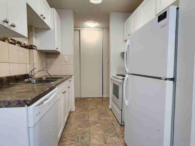Apartment for rent in Wedgewood, Alberta