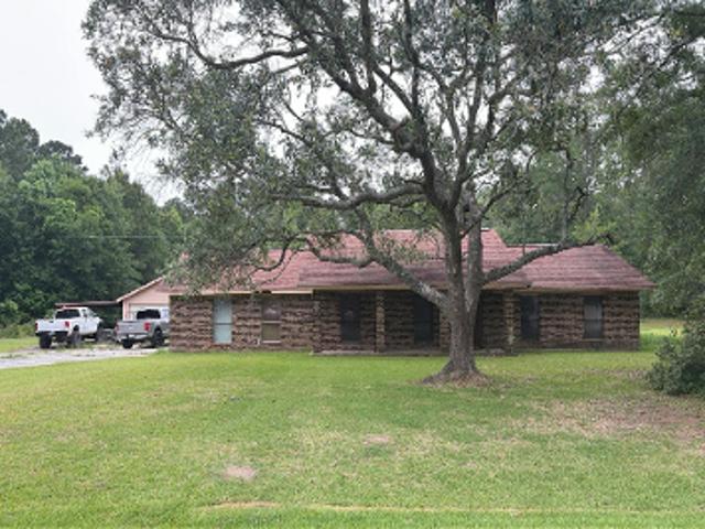 House for sale in Vidor, Texas