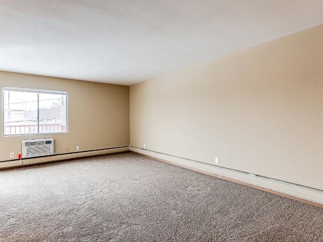Apartment for rent in Highland, Ramsey