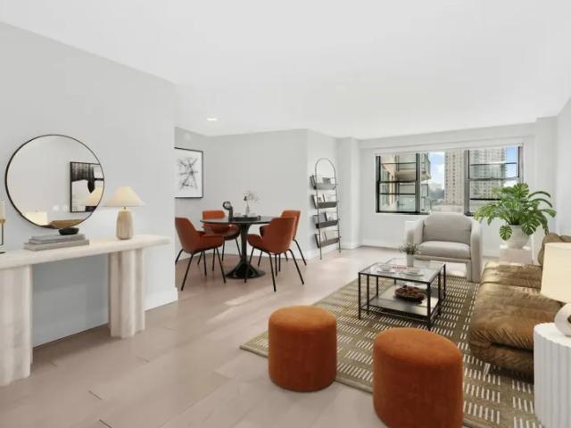Apartment for sale in The Bronx, Arverne