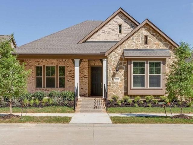 House for sale in Arlington, Texas