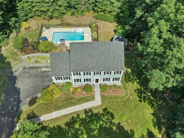 House for sale in New Hampshire
