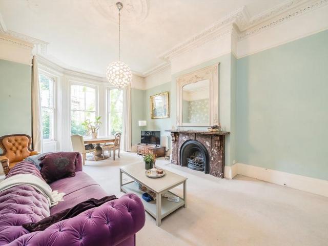 House for rent in St Margarets, Greater London