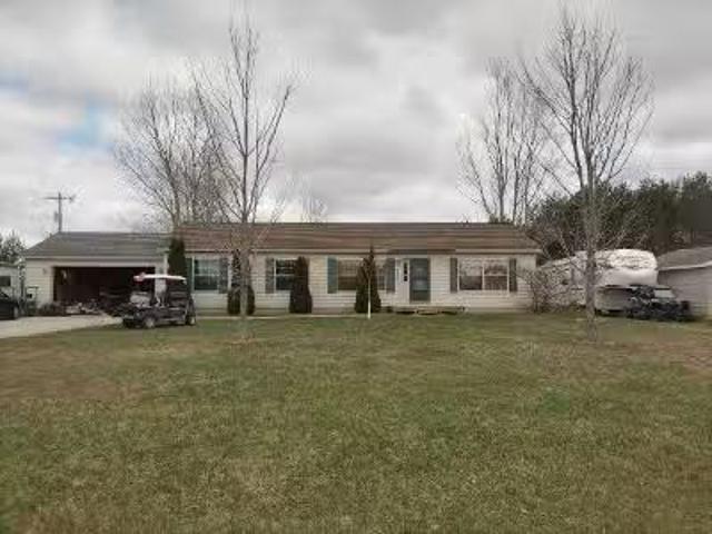 House for sale in Traverse City